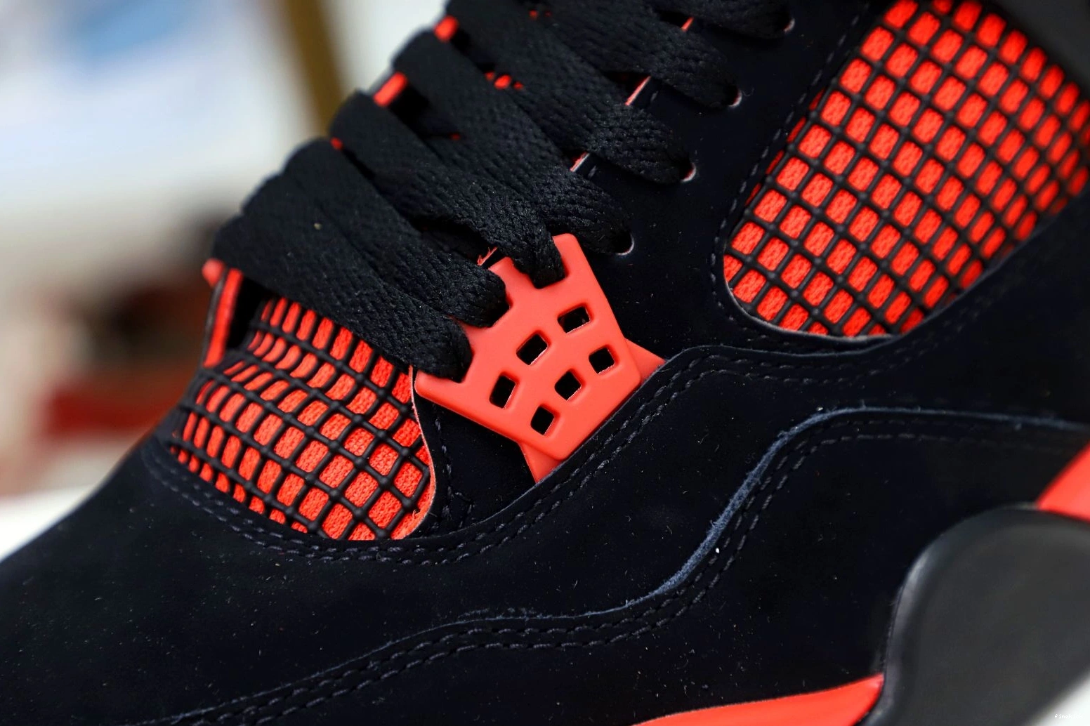 RETRO JORDAN 'RED AIR THUNDER' 4 0715